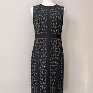 Donna Morgan Black and White Geometric Midi Dress